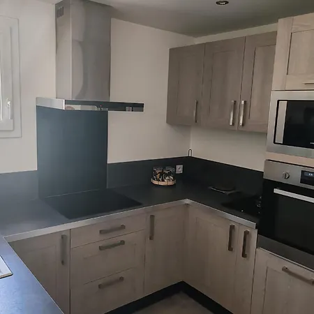 Apartment Superbe Pour Deux Avec Jacuzzi Vias