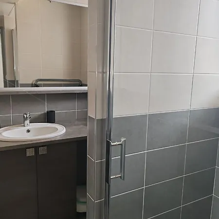 Apartment Superbe Pour Deux Avec Jacuzzi Vias