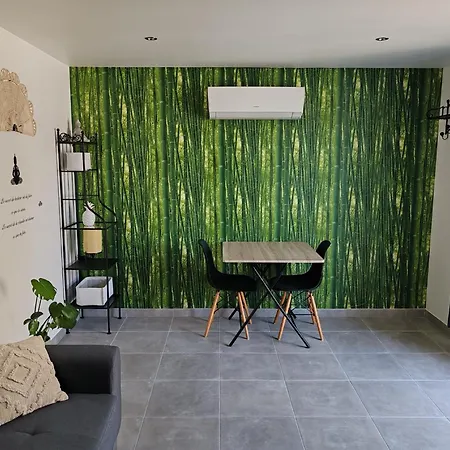 Superbe Pour Deux Avec Jacuzzi Apartment